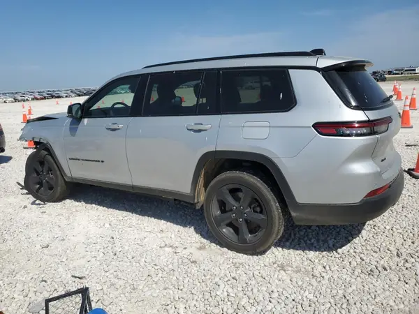1C4RJKAG5P8789687 2023 JEEP GRAND CHEROKEE - Image 2