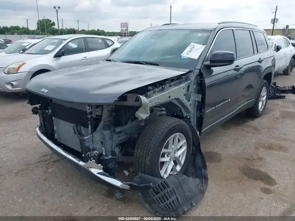 1C4RJKAG5R8589606 2024 JEEP GRAND CHEROKEE - Image 2