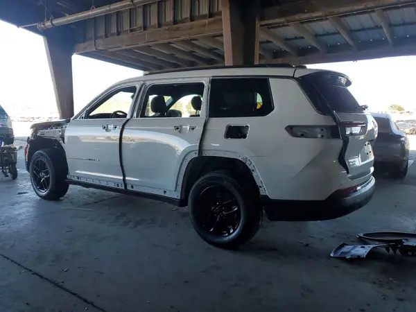 1C4RJKAG5R8618926 2024 JEEP GRAND CHEROKEE - Image 2