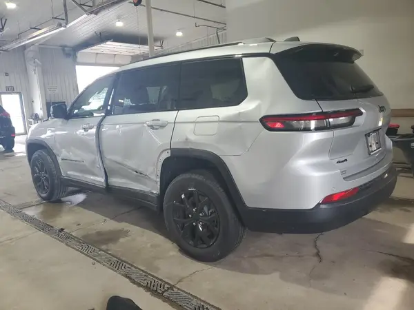 1C4RJKAG5S8647297 2025 JEEP GRAND CHEROKEE - Image 2