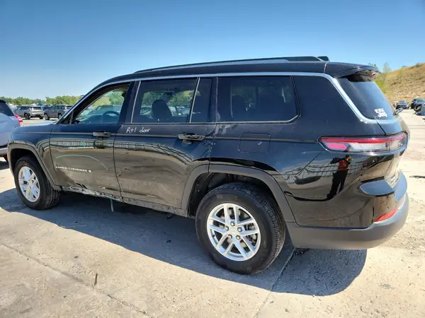 1C4RJKAG6P8793697 2023 JEEP GRAND CHEROKEE - Image 2