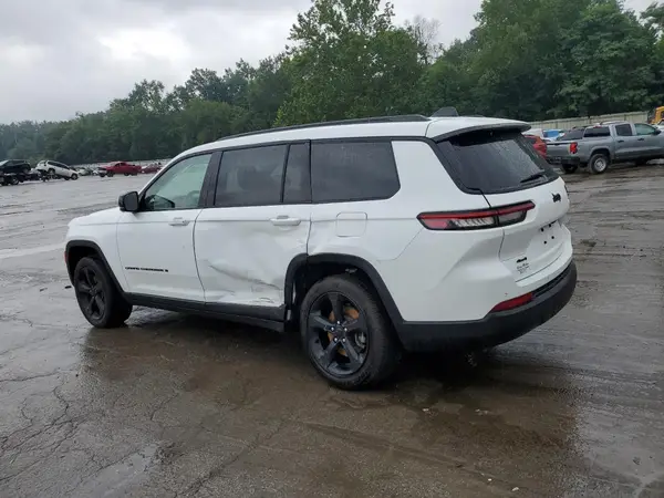 1C4RJKAG6P8823975 2023 JEEP GRAND CHEROKEE - Image 2