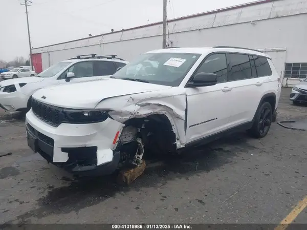 1C4RJKAG6P8824379 2023 JEEP GRAND CHEROKEE - Image 2