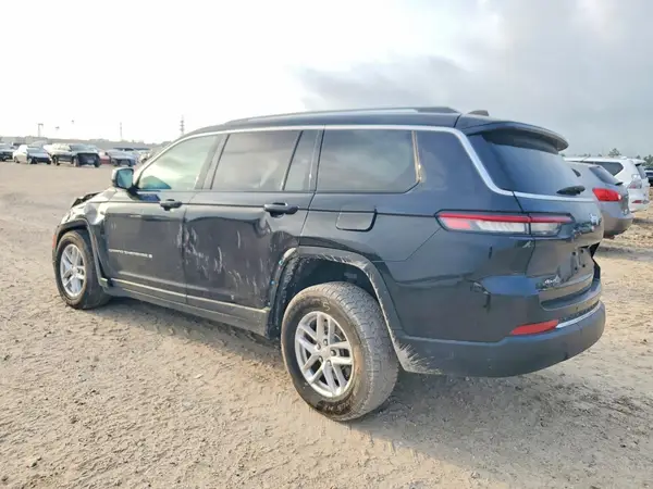 1C4RJKAG6P8870231 2023 JEEP GRAND CHEROKEE - Image 2