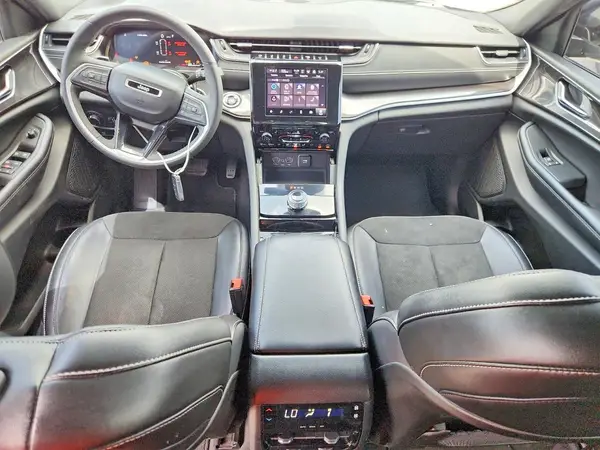 1C4RJKAG7P8728230 2023 JEEP GRAND CHEROKEE - Image 8