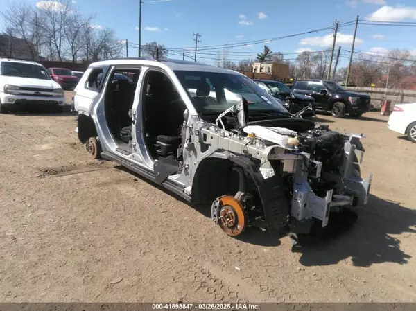 1C4RJKAG7R8515605 2024 JEEP GRAND CHEROKEE - Image 1
