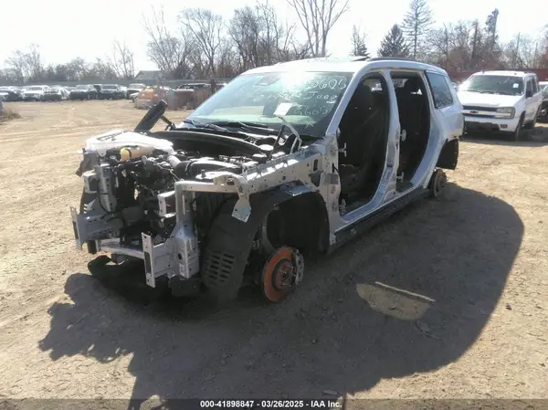 1C4RJKAG7R8515605 2024 JEEP GRAND CHEROKEE - Image 2