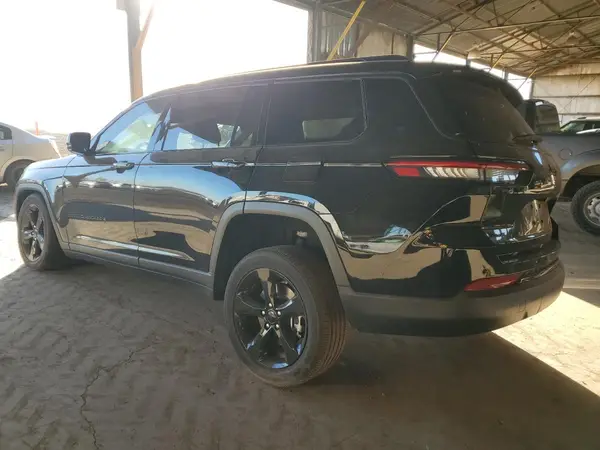 1C4RJKAG7R8557935 2024 JEEP GRAND CHEROKEE - Image 2
