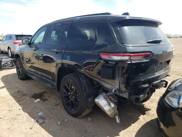 1C4RJKAG7R8605739 2024 JEEP GRAND CHEROKEE - Image 2