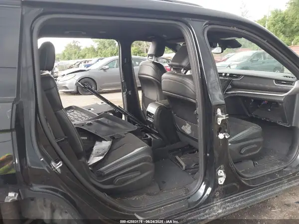 1C4RJKAG8M8162137 2021 JEEP GRAND CHEROKEE - Image 8