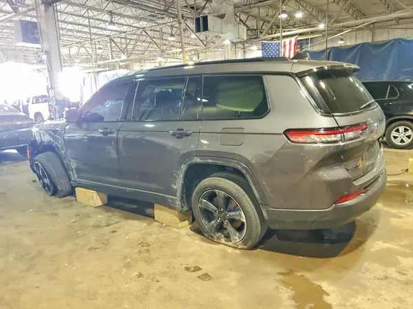 1C4RJKAG8N8559994 2022 JEEP GRAND CHEROKEE - Image 2