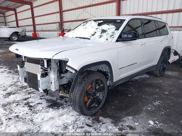 1C4RJKAG8P8799436 2023 JEEP GRAND CHEROKEE - Image 2