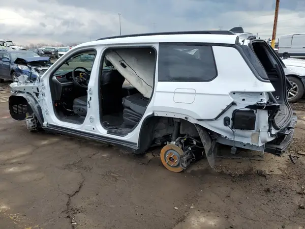 1C4RJKAG8P8852250 2023 JEEP GRAND CHEROKEE - Image 2