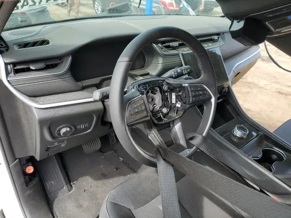 1C4RJKAG8R8589034 2024 JEEP GRAND CHEROKEE - Image 8