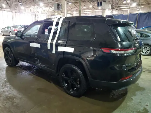 1C4RJKAG9P8873916 2023 JEEP GRAND CHEROKEE - Image 2