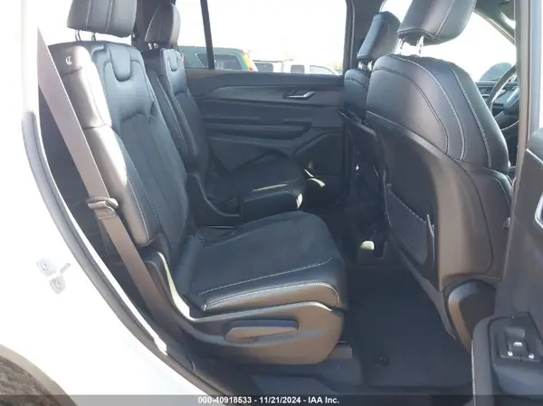 1C4RJKAG9R8524015 2024 JEEP GRAND CHEROKEE - Image 8