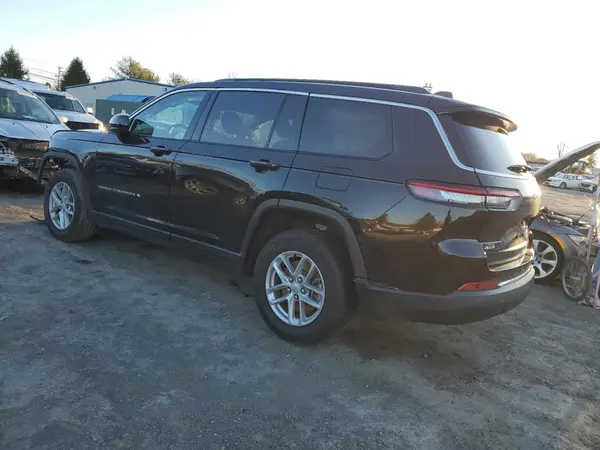 1C4RJKAG9R8562876 2024 JEEP GRAND CHEROKEE - Image 2