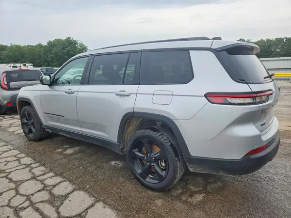 1C4RJKAGXP8816026 2023 JEEP GRAND CHEROKEE - Image 2