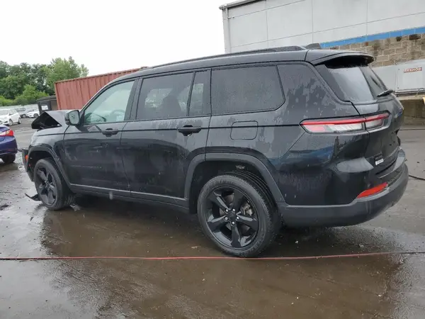 1C4RJKAGXP8831884 2023 JEEP GRAND CHEROKEE - Image 2