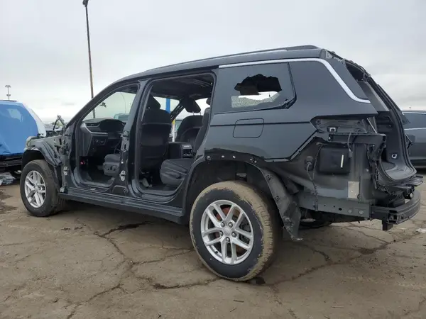 1C4RJKAGXP8886822 2023 JEEP GRAND CHEROKEE - Image 2