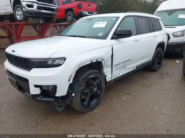 1C4RJKAGXP8894578 2023 JEEP GRAND CHEROKEE - Image 2