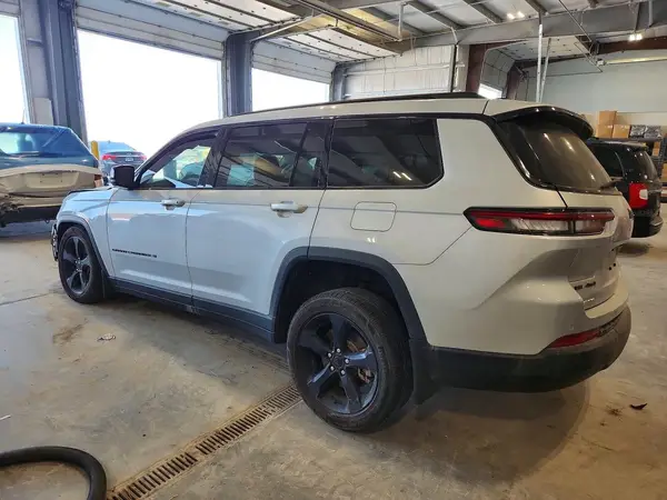 1C4RJKBG0N8564458 2022 JEEP GRAND CHEROKEE - Image 2