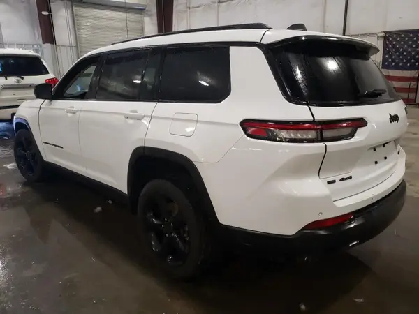 1C4RJKBG0N8602352 2022 JEEP GRAND CHEROKEE - Image 2