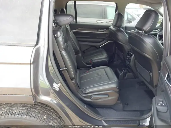 1C4RJKBG0N8621824 2022 JEEP GRAND CHEROKEE - Image 8