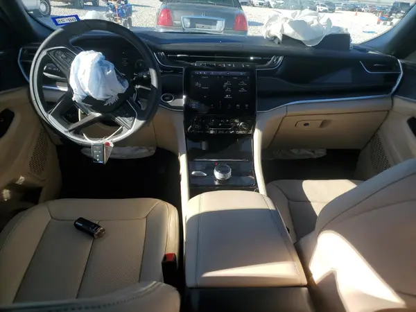 1C4RJKBG0P8878937 2023 JEEP GRAND CHEROKEE - Image 8