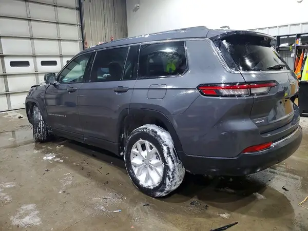 1C4RJKBG0R8917643 2024 JEEP GRAND CHEROKEE - Image 2