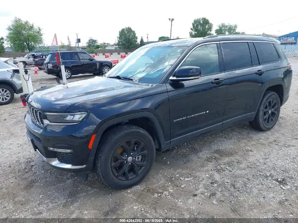1C4RJKBG1M8130354 2021 JEEP GRAND CHEROKEE - Image 2