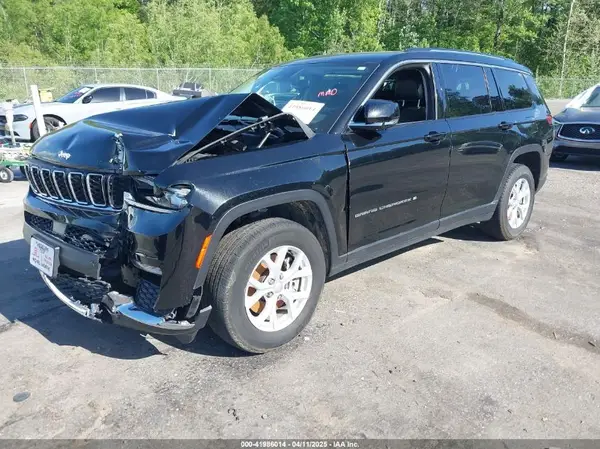 1C4RJKBG1P8806693 2023 JEEP GRAND CHEROKEE - Image 2