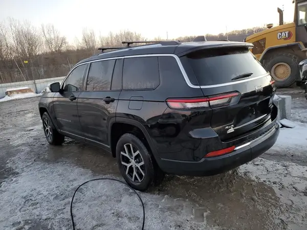 1C4RJKBG1P8878574 2023 JEEP GRAND CHEROKEE - Image 2