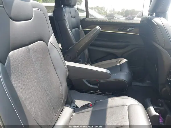 1C4RJKBG1R8618274 2024 JEEP GRAND CHEROKEE - Image 8