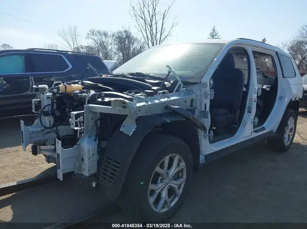1C4RJKBG2M8162245 2021 JEEP GRAND CHEROKEE - Image 2