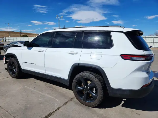 1C4RJKBG2R8544976 2024 JEEP GRAND CHEROKEE - Image 2