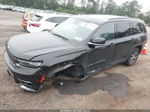 1C4RJKBG2R8552107 2024 JEEP GRAND CHEROKEE - Image 2