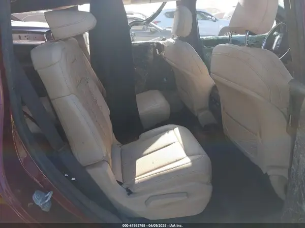 1C4RJKBG2R8934671 2024 JEEP GRAND CHEROKEE - Image 8