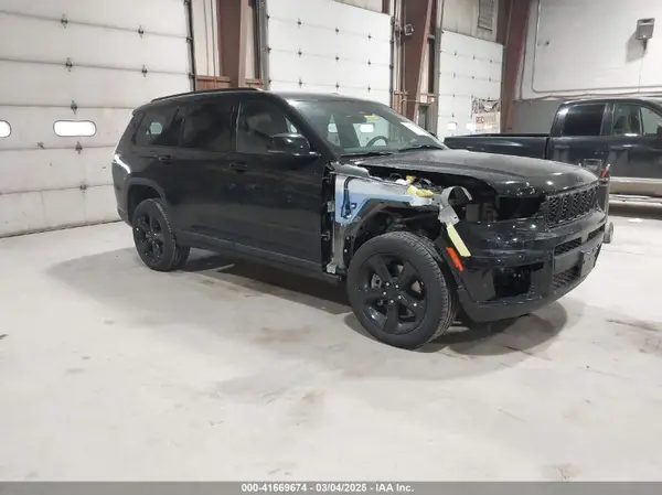 1C4RJKBG2S8632657 2025 JEEP GRAND CHEROKEE - Image 1