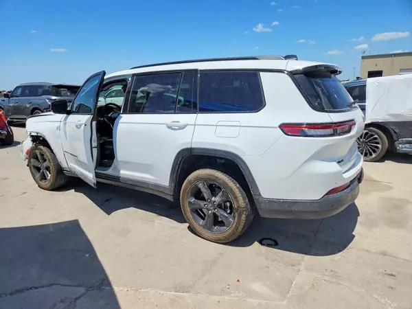 1C4RJKBG2S8667408 2025 JEEP GRAND CHEROKEE - Image 2