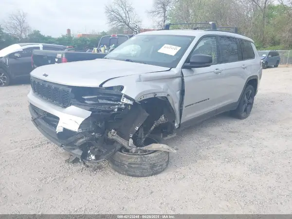 1C4RJKBG3N8563661 2022 JEEP GRAND CHEROKEE - Image 2