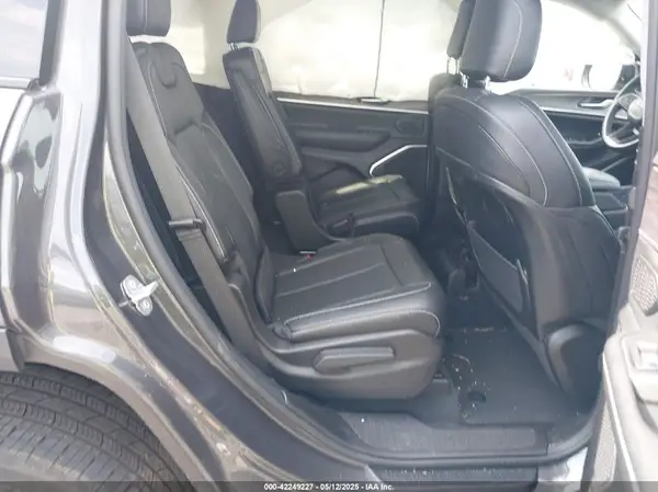1C4RJKBG3N8621834 2022 JEEP GRAND CHEROKEE - Image 8