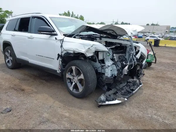 1C4RJKBG3P8792859 2023 JEEP GRAND CHEROKEE - Image 1