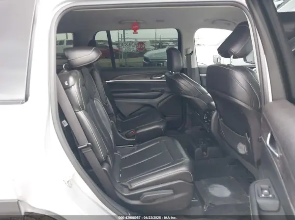 1C4RJKBG3P8832504 2023 JEEP GRAND CHEROKEE - Image 8