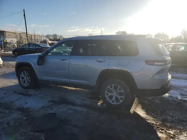 1C4RJKBG3R8927468 2024 JEEP GRAND CHEROKEE - Image 2