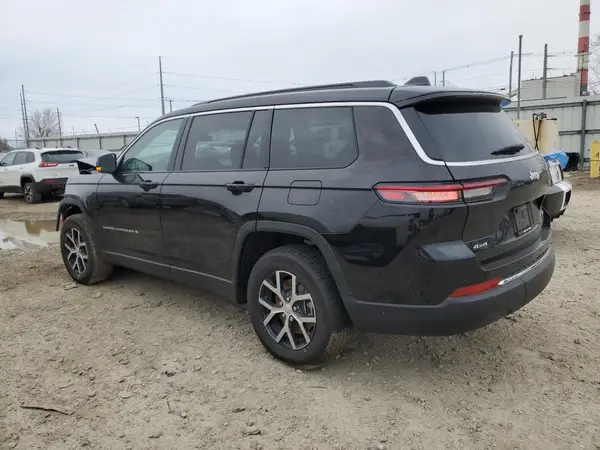1C4RJKBG3S8669801 2025 JEEP GRAND CHEROKEE - Image 2