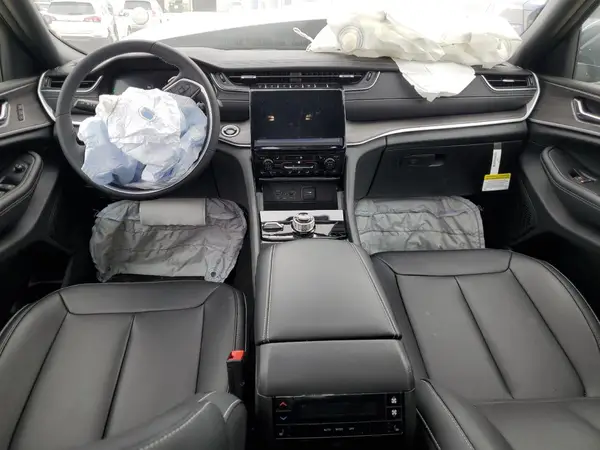 1C4RJKBG3S8669801 2025 JEEP GRAND CHEROKEE - Image 8