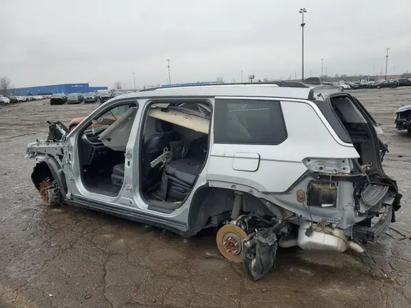 1C4RJKBG4N8555360 2022 JEEP GRAND CHEROKEE - Image 2