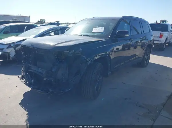 1C4RJKBG4R8540492 2024 JEEP GRAND CHEROKEE - Image 2
