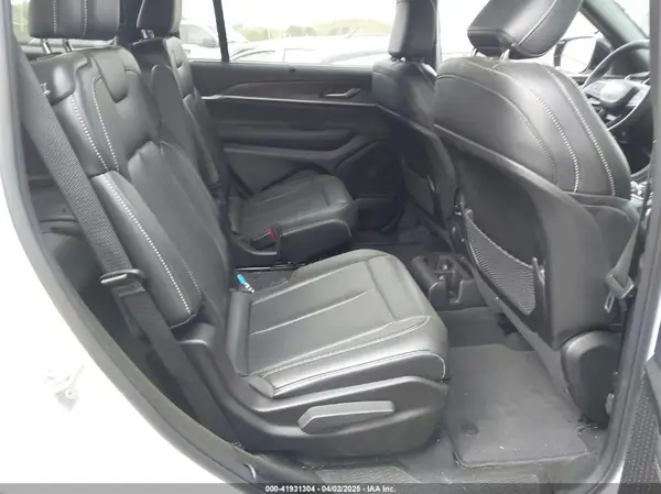 1C4RJKBG4R8557602 2024 JEEP GRAND CHEROKEE - Image 8